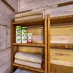 Chaloupka U Potoka Holiday home Kutna Hora