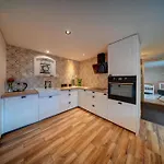 Holiday home Chaloupka U Potoka Kutna Hora